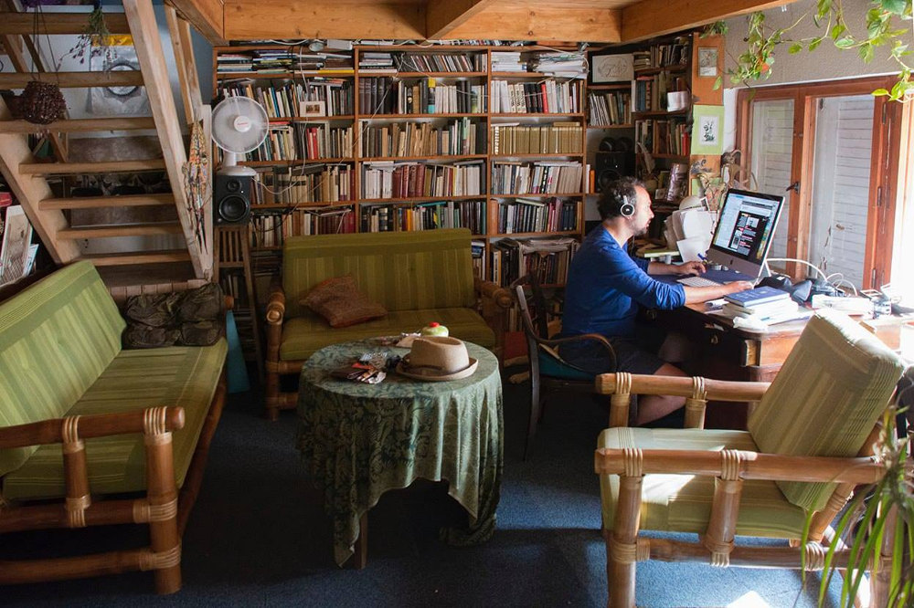 Nukleáris szemiotika és barangolás a mémesben