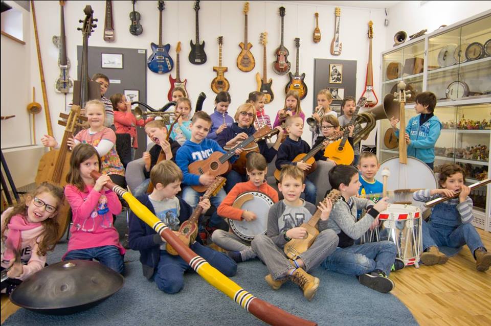 Átélni a hangok születését