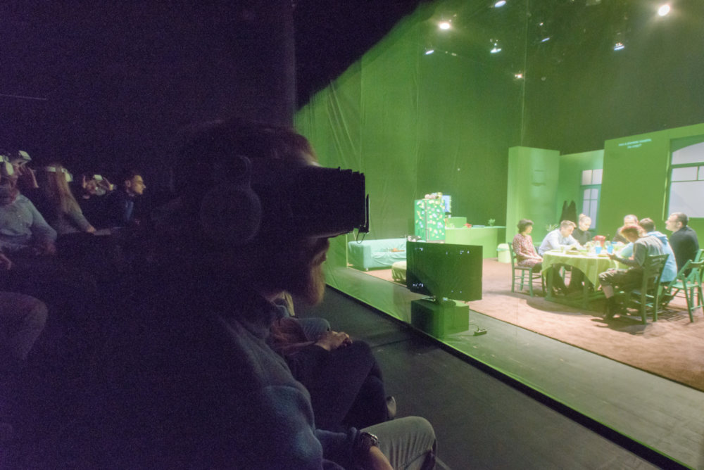 Multimédiával fűszerezett színházi élmények