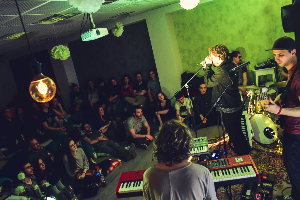 Te rendeznél koncertet a nappalidban?