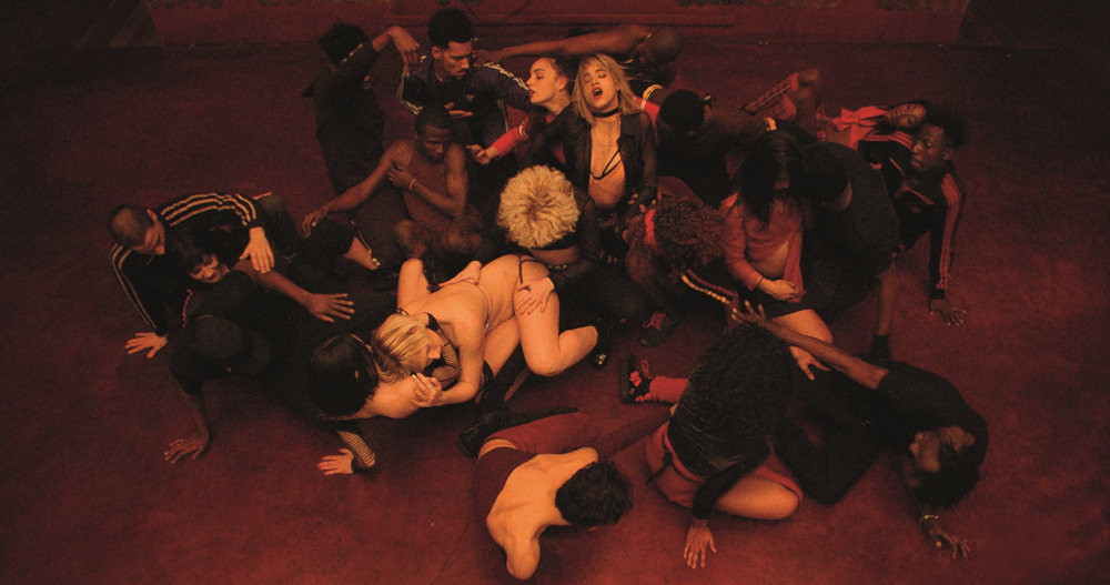 Az élet egy kollektív képtelenség