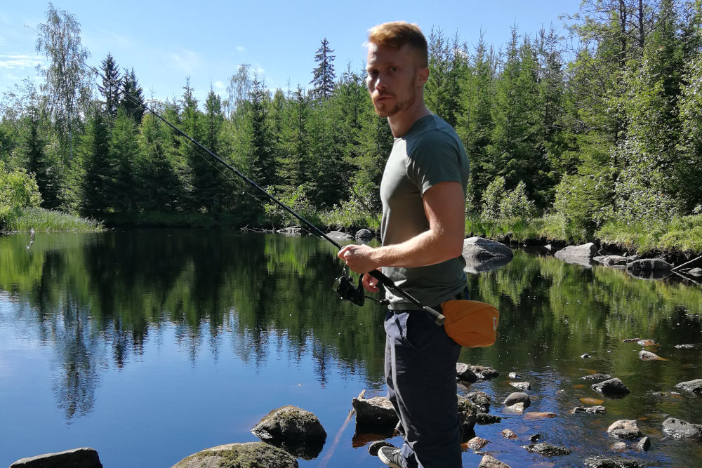 Dinamikus gesztusok – interjú Farkas Gergő Tamás tervezőgrafikus-művésszel