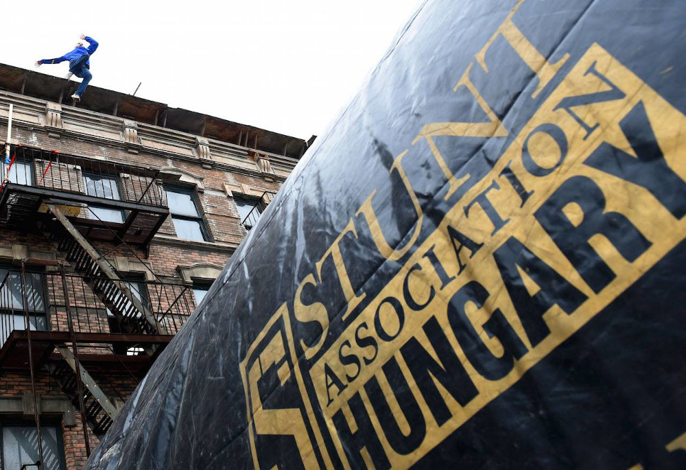 Hivatásos veszélykeresők – interjú Gulyás Kiss Zoltán és Bács Péter kaszkadőrökkel