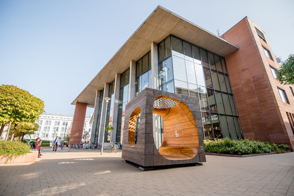 Több mint ezerkétszáz pályázat érkezett az MVM okosbútor-pályázatára