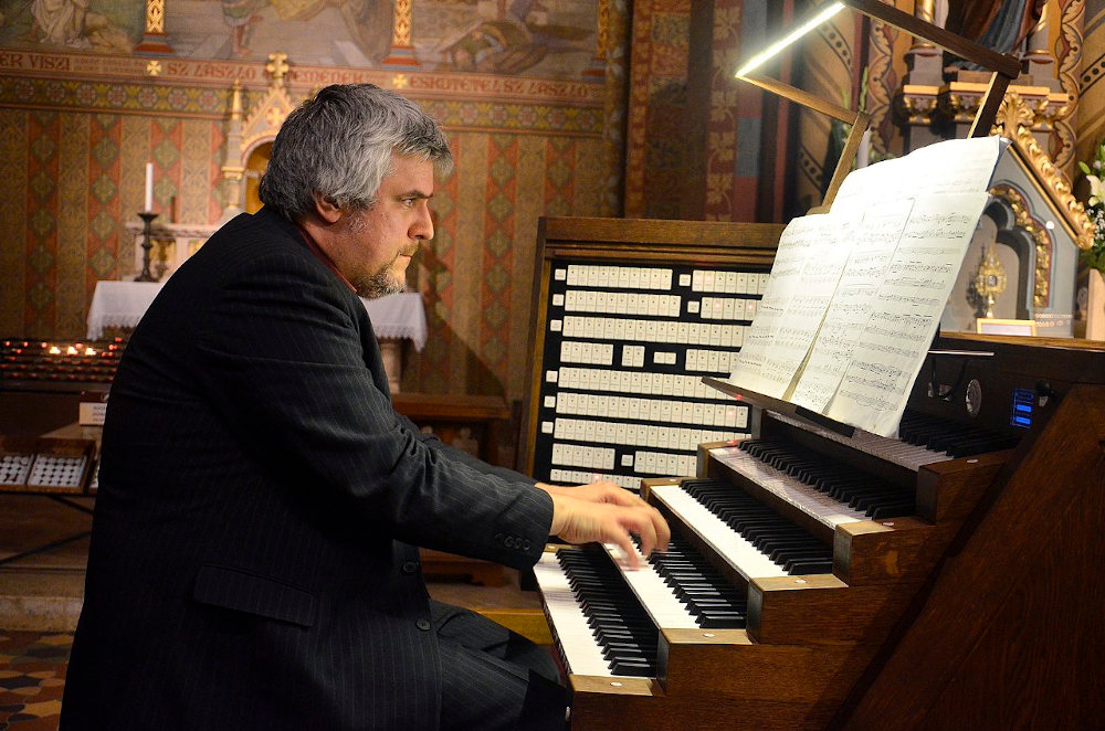 Paradicsomi állapot – interjú Kovács Szilárd Ferenc orgonistával