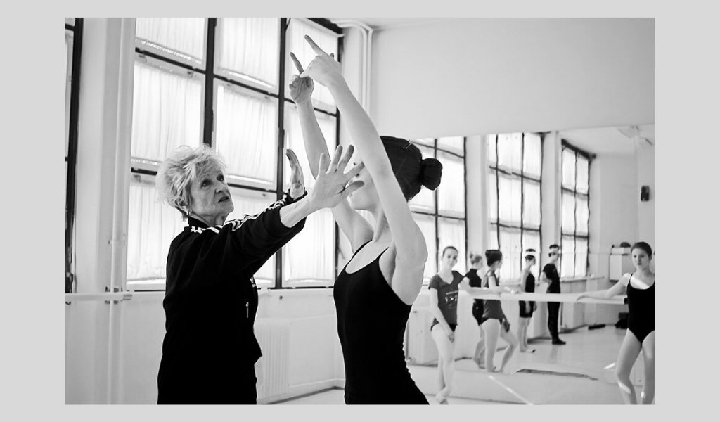 „Híd vagyok a Pécsi Balett életében” – interjú Uhrik Teodóra táncművésszel