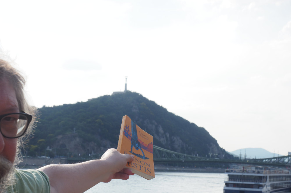 Pannon polaroid – kritika Kompolthy Zsigmond Pannon pestis című könyvéről