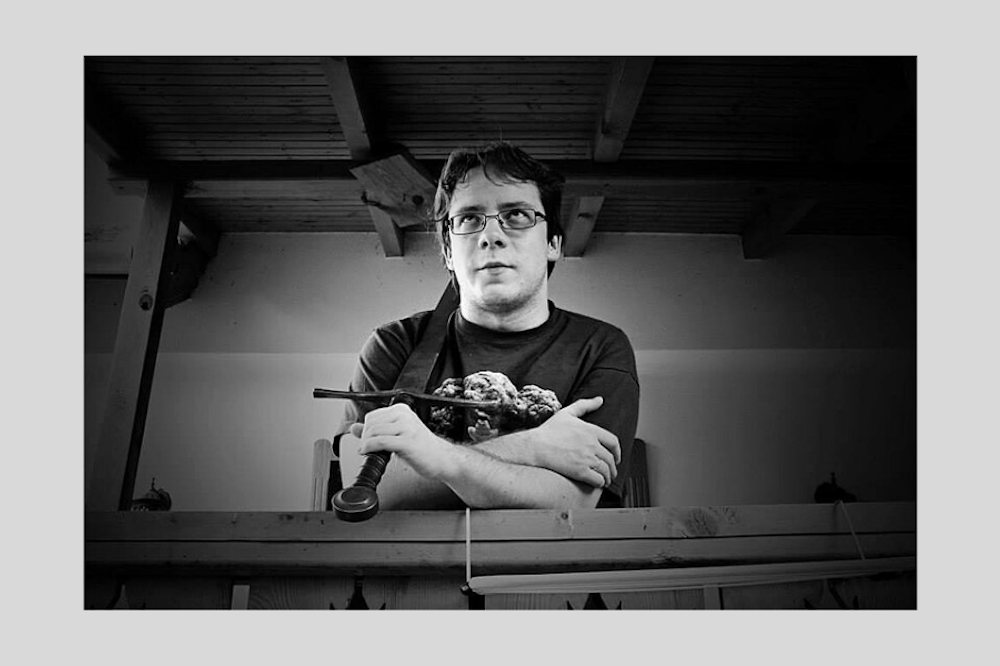 Holló-Vaskó Péter, a Fumax Könyvkiadó margetingmenedzsere  Fotó: Keszei Tamás