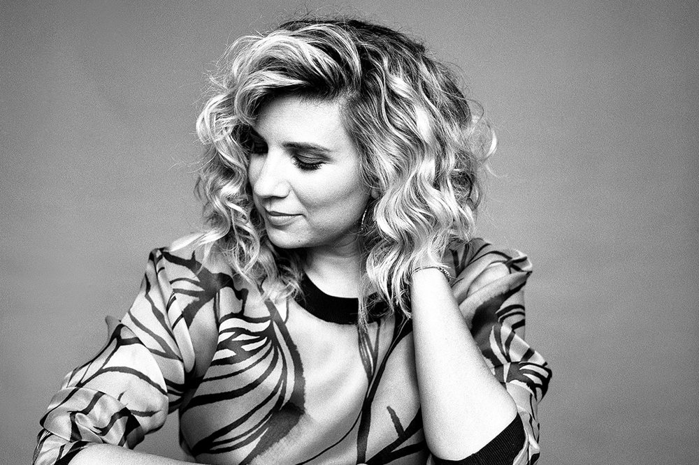 Jónás Vera  Kép forrása