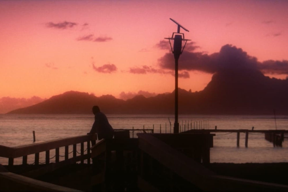 Jelenet a „Pacifiction” című filmből  Kép forrása