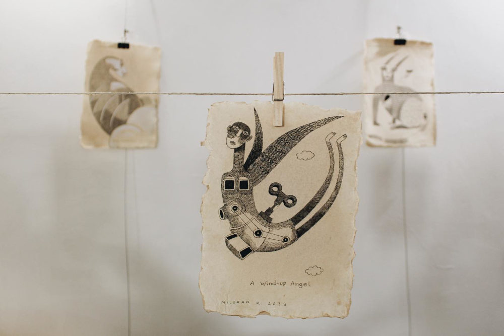 Milorad Krstić alkotásai a Vinczemill Műhelygaléria kiállításán  Kép forrása: Vinczemill Műhelygaléria