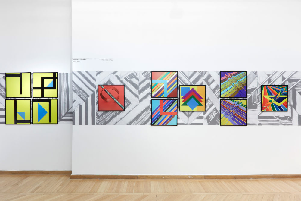 Enteriőr Féner Tamás „…a mi történt, ugyanaz, a mi ezután is történik…” című kiállításából  Kép forrása: Mai Manó Ház / Bíró Dávid