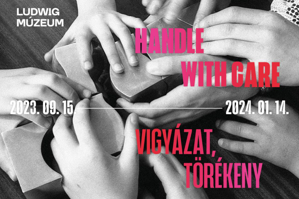 Enteriőr a Ludwig Múzeum „Vigyázat törékeny – Handle with Care” című kiállításából  Fotó: Rosta József / Ludwig Múzeum