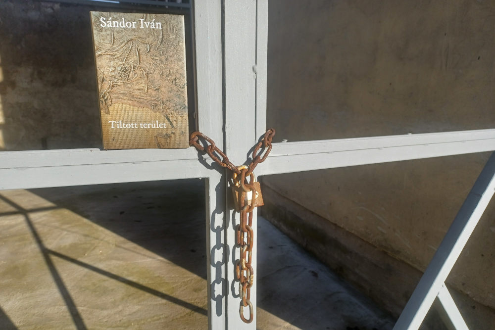 Sándor Iván „Tiltott terület” című regénye  Kép forrása: a szerző sajátja