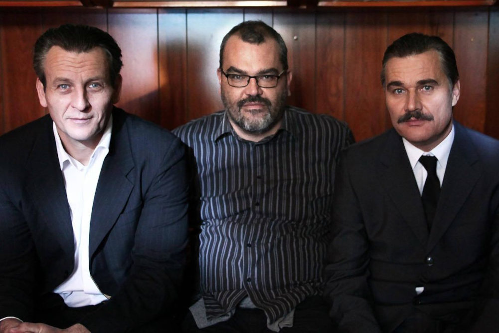 Jamrik Levente (középen) „Az elíziumi kém” című dokumentumfilm forgatása közben Trill Zsolttal és Horváth Ákossal  Fotó: Jamrik Levente