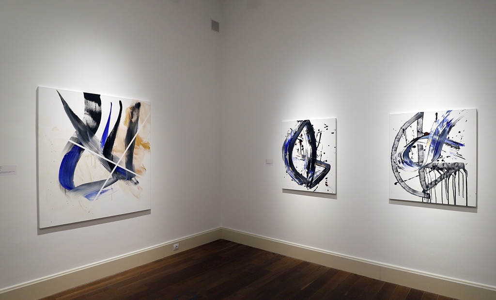 Enteriőr Nádler István: „Rezonancia” című kiállításáról  Kép forrása