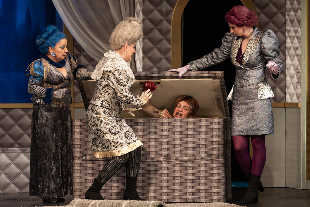 Jelenet a Szegedi Nemzeti Színház „Falstaff” című előadásából  Fotó: Tari Róbert / Szegedi Nemzeti Színház