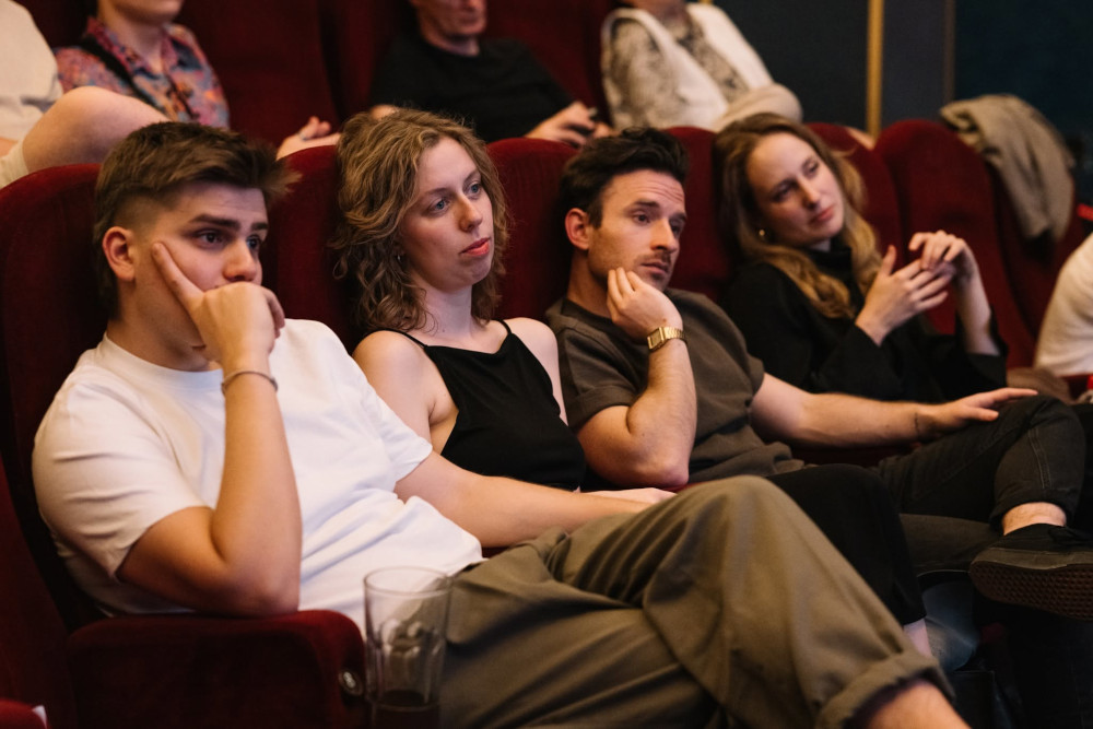 Kisházy Eszter és Soós András a 14. Friss Hús Budapest Nemzetközi Rövidfilmfesztivál pitchfórumán Fotó: Sivák Zsófia